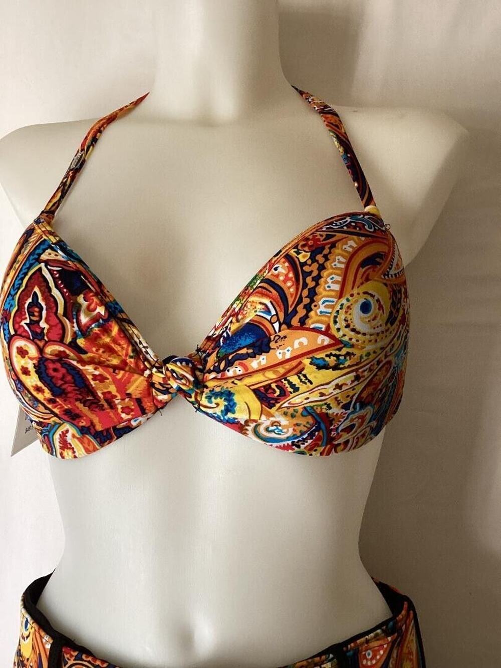 NWT Bikini Bay VYNP Moulded Hearts P/U Halter Top (only) Multigold Size 8 $18.99